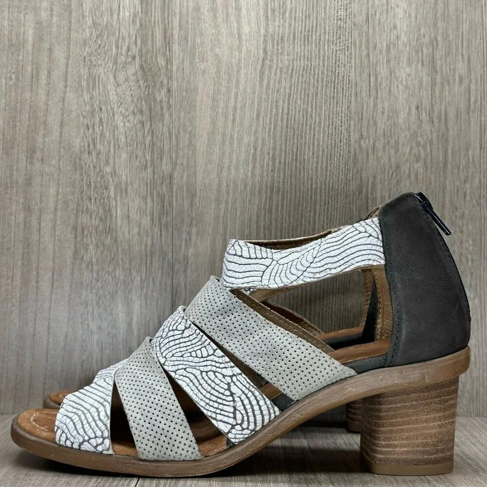 Clocharme Sandals Womens Sz 38 Open Toe Block Heel Gladiator Suede Leather Gray - Picture 3 of 12